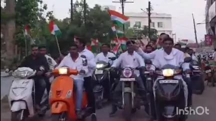 नागभिर: नागयेथे आमदार बंटी बांगड्या यांच्या नेतृत्वात येथे भव्य तिरंगा बाईक रॅलीचे आयोजन