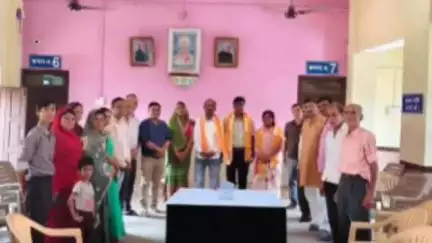 डूंगला: शोभनाथ महादेव मंदिर में ऑटो शो कार्यक्रम को लेकर बैठक आयोजित, विभिन्न मुद्दों पर हुई चर्चा, 5 जून को होगा कार्यक्रम