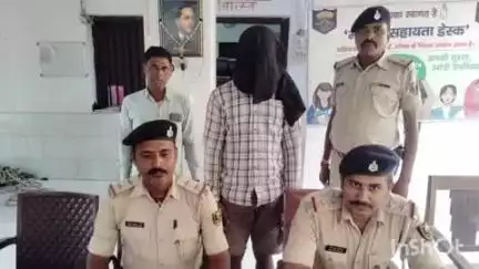 पुनपुन: पुनपुन पुलिस ने चौकीदार के बेटे को पिस्टल, कारतूस और ₹19000 के साथ किया गिरफ्तार