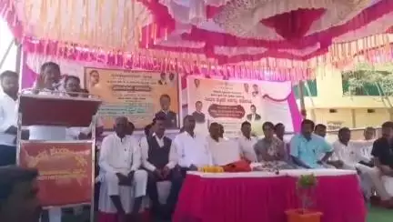 ಗುಳೇದಗುಡ್ಡ: ಪಟ್ಟಣದಲ್ಲಿ ರಾಜ್ಯ ಹೆದ್ದಾರಿ ಸುಧಾರಣೆ ಕಾಮಗಾರಿಗೆ ಭೂಮಿ ಪೂಜೆ ನೆರವೇರಿಸಿದ ಶಾಸಕ ಭೀಮಸೇನ್ ಚಿಮ್ಮನಕಟ್ಟಿ