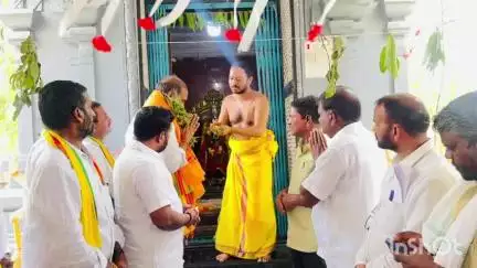 కథలాపూర్: కళ్యాణ మహోత్సవంలో పాల్గొని ప్రత్యేక పూజలు చేసిన ప్రభుత్వ విప్ ఆది శ్రీనివాస్
