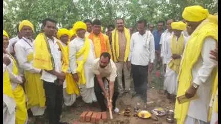 बागबाहरा: बागबाहरा में बूढ़ा देवालय मंदिर परिसर में भूमिपूजन संपन्न, भाजपा जिला अध्यक्ष येतराम रहे शामिल