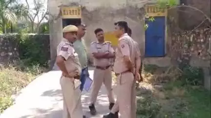 दूनी: राजमहल कस्बे में शव मिलने से पहले सनसनी, पुलिस मौके पर पहुंची