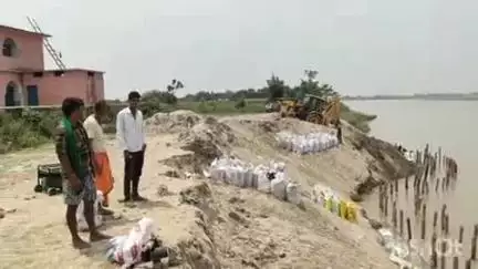 चौथम: बंगलिया में ₹50 लाख की लागत से कटाव रोकने का कार्य जारी