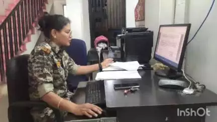 फरसगांव: ग्राम हिर्री में सीढ़ी से गिरने से घायल 50 वर्षीय व्यक्ति की मौत के मामले में फरसगांव पुलिस ने किया मर्ग कायम