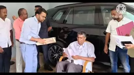 ಗೋಕಾಕ: ಗೋಕಾಕ ಗೃಹಕಚೇರಿಯಲ್ಲಿ ಸಾರ್ವಜನಿಕರ ಅಹವಾಲು ಆಲಿಸಿ,ಸಮಸ್ಯೆಗಳಿಗೆ ಸ್ಪಂದಿಸಿದ ಸಚಿವ ಸತೀಶ ಜಾರಕಿಹೊಳಿ