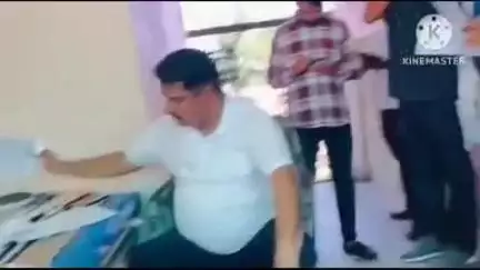 नावां: राज्य मंत्री विजय सिंह चौधरी ने निजी आवास पर की जनसुनवाई, सेना के सम्मान में लहराए तिरंगे और लगाए वंदे मातरम के नारे