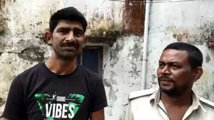 ताजपुर: रामापुर महेशपुर गांव में पुलिस ने शराब के नशे में मारपीट करने के आरोप में एक व्यक्ति को किया गिरफ्तार