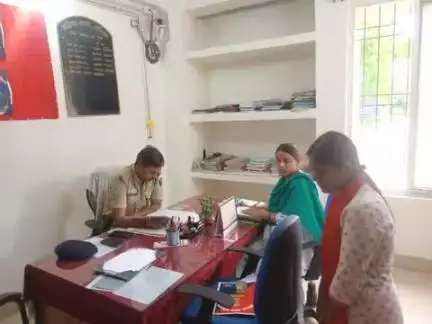 आज दिनांक-19.05.2025 को पुलिस अधीक्षक, कटिहार द्वारा महिला थाना का निरीक्षण किया गया I