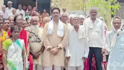 घाटंजी: साथी निराधार संघटनेचे निराधारांच्या पगारासाठी तहसीलदार मार्फत मुख्यमंत्र्याना निवेदन