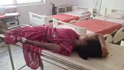 कुरडेग: कुरडेग जटाटोली गांव में बिजली के करंट से 24 वर्षीय महिला गंभीर रूप से घायल