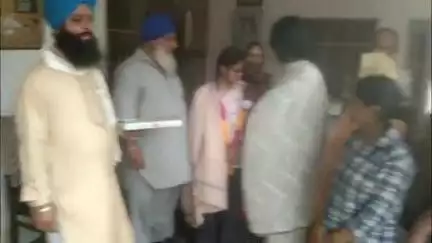 गगरेट: शहीद भगत सिंह क्लब ने गगरेट में बोर्ड परीक्षा परिणाम में मेरिट में आने वाली बेटियों को किया सम्मानित