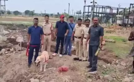 లింగంపేట్: భవానిపేట గ్రామంలో 31 జిలేటిన్ స్టిక్స్ స్వాధీనం చేసుకున్నట్లు తెలిపిన ఎల్లారెడ్డి డిఎస్పి శ్రీనివాసరావు