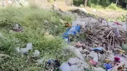 लोहारा: शासकीय धान्य गोदामाजवळ नगरपंचायतीने उभारलेल्या घनकचरा प्रकल्प हटवावा ठाकरे गटाचे नगर पंचायतसमोर आमरण उपोषण #jansamasya