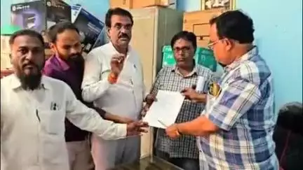 लोणार: जलजीवन मिशनमध्ये भ्रष्टाचार करणाऱ्यास त्यांची जागा दाखवून देऊ - ठाकरे गट शिवसेना जिल्हा संघटक डॉ. गोपाल बछीरे