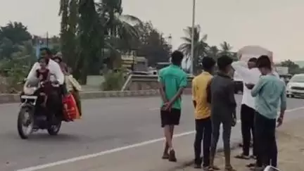 जुन्नर: नारायणगाव या ठिकाणी दोन पादचाऱ्यांवर कोसळली वीज, दोघेही गंभीर जखमी