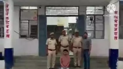 बकानी: बकानी थाना पुलिस ने एनडीपीसी एक्ट के ₹5000 के इनामी अभियुक्त को डग के पठारी मोहल्ले से किया गिरफ्तार