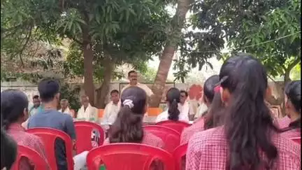 तिलौथू: जयनगरा में शिशु संस्कार केंद्र द्वारा 10वीं उत्तीर्ण छात्रों का सम्मान समारोह आयोजित किया गया