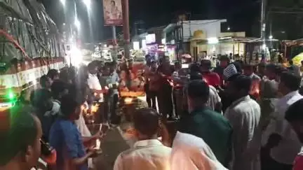 ಚಿಕ್ಕನಾಯಕನಹಳ್ಳಿ: ಹುಳಿಯಾರುವಿನಲ್ಲಿ  ಅಪಘಾತದಲ್ಲಿ ಮೃತಪಟ್ಟ ಬಿಜೆಪಿ ಮುಖಂಡರಿಗೆ ಶ್ರದ್ದಾಂಜಲಿ ಕಾರ್ಯಕ್ರಮ