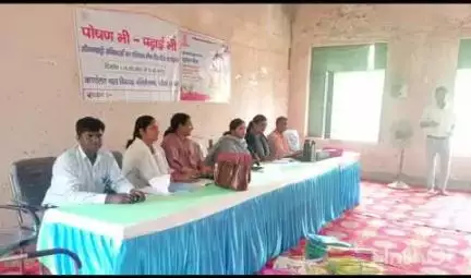 परैया: किसान भवन परैया में 'पढाई भी पोषण भी' के अंतर्गत आंगनबाड़ी सेविकाओं का तीन दिवसीय प्रशिक्षण शुरू, CDPO ने किया शुभारंभ