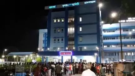 ফালাকাটা: জ্বরে আক্রান্ত কিশোরের মৃত্যু ঘিরে সোমবার উত্তেজনা ছড়াল ফালাকাটা সুপার স্পেশালিটি হাসপাতালে