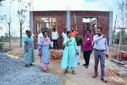 గీసుగొండ: ఇందిరమ్మ ఇండ్ల నిర్మాణ ప్రక్రియ వేగవంతం చేయండి: జిల్లా కలెక్టర్ డాక్టర్ సత్య శారద