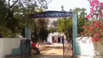 झरी जामणी: अज्ञात चोरट्याने दुचाकी केली लंपास मुकुटबन येथील घटना
