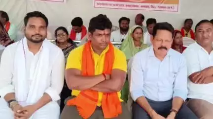 बागबाहरा: ग्राम एम के बाहरा में समाधान शिविर का आयोजन, समस्याओं के निराकरण के लिए पहुंचे ग्रामीण