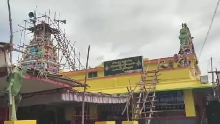 கயத்தாறு: குமாரபுரத்தில் பெருமாள் - காளியம்மன் கோவில் கும்பாபிஷேக விழா எம்எல்ஏ பங்கேற்பு