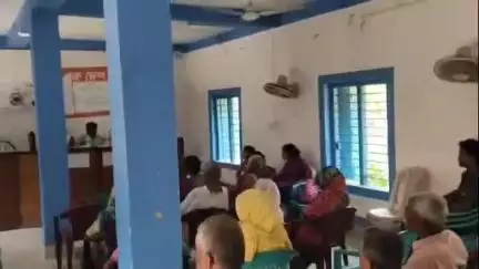 খেজুরি ২: খেজুরী গ্রাম পঞ্চায়েতের উদ্যোগে আজ অনুষ্ঠিত হল বিশেষ আলোচনা সভা,উপস্থিত পঞ্চায়েতের প্রধান কালীপদ মন্ডল