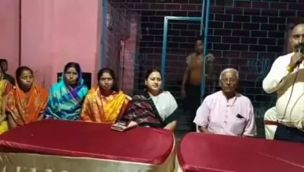 कलियासोल: कलियासोल के अंबोना गांव में झारखंड की लोक संस्कृति व चडक पूजा का आयोजन
