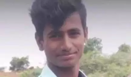 ದೇವದುರ್ಗ: ಭೋಗಿ ರಾಮನಗುಡ್ಡ ಗ್ರಾಮದಲ್ಲಿ ಸಿಡಿಲು ಬಡಿದು ಕುರಿಗಾಹಿ ಬಾಲಕ ಸಾವು