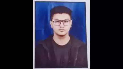 डीडीहाट: नगर में 19 वर्षीय छात्र ने पिता की लाइसेंसी रिवॉल्वर से खुद को गोली मारकर की आत्महत्या