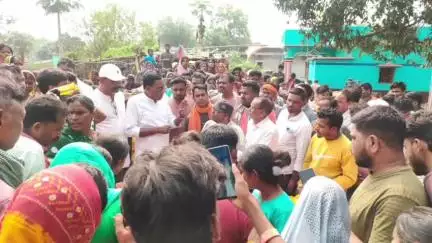 सरिया: सरिया के व्यक्ति का शव कोलकाता से गांव पहुंचा, विधायक ने जताई शोक संवेदना