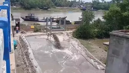 মিনাখাঁ: এটা সত্যি হলে পুলিশকে ব্যবস্থা নিতে বলব, কাটাখালিতে বেআইনি বালি ব্যবসা নিয়ে মিনাখাঁয় বললেন বিধায়ক #jansamasya