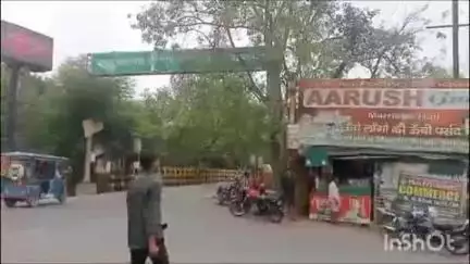 सोनपुर: गजग्राह चौक के समीप लगे नल जल की टोटी पिछले बीस दिनों से बंद, हो रही है राहगीरों को समस्या #jansamasya
