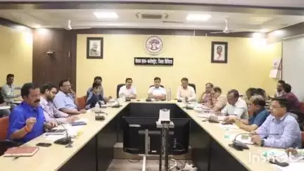 त्योंदा: शासन द्वारा संचालित मंदिरों की सूची फोटोग्राफ सहित उपलब्ध कराने के ज़िला कलेक्टर ने अधिकारियों को दिए निर्देश