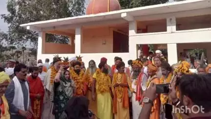 ग्यारसपुर: मनौरा में निकाली गई भव्य कलश यात्रा, जिला पंचायत अध्यक्ष हुईं शामिल