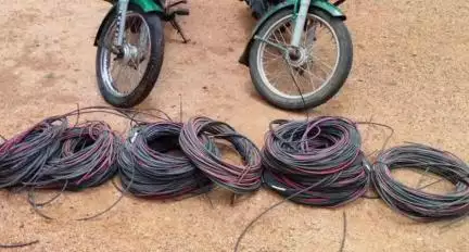 ಪಾವಗಡ: ತಾಲ್ಲೂಕಿನ ವಿವಿಧೆಡೆ ಸೋಲಾರ್ ಪ್ಲಾಂಟ್‌ಗಳಲ್ಲಿ ಡಿಸಿ ಕೇಬಲ್ ಕಳ್ಳತನ ಮಾಡಿದ್ದ ಮೂವರು ಆರೋಪಿಗಳ ಬಂಧನ