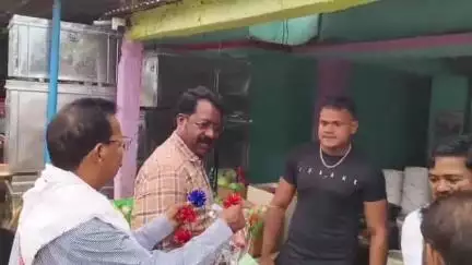 कोलेबिरा: लसिया गांव के 19 वर्षीय मोहम्मद अकरम का नेशनल पावर लिफ्टिंग चैंपियनशिप में चयन, विधायक ने दी शुभकामना
