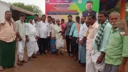 ಹಡಗಲಿ: ಜಿ.ಕೋಡಿಹಳ್ಳಿ ಗ್ರಾಮದಿಂದ ಏಣಿಗಿ ಗ್ರಾಮದವರೆಗಿನ,ರಸ್ತೆ ಅಭಿವೃದ್ಧಿ ಕಾಮಗಾರಿಗೆ ಚಾಲನೆ ನೀಡಿದ;ಶಾಸಕ ಕೃಷ್ಣ ನಾಯ್ಕ್