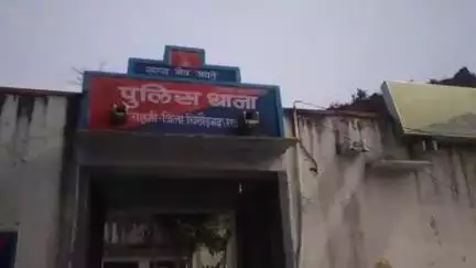 राशमि: मातृकुंडिया में बिना रुपए सामान नहीं देने पर महिला ने दुकानदार को दी गालियां, पुलिस ने महिला को किया गिरफ्तार