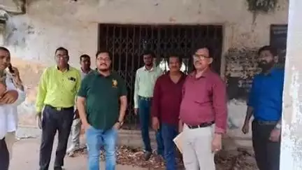 कुंडहित: बीडीओ ने प्रखंड परिसर स्थित सभी भवनों का किया निरीक्षण, आवश्यक दिशा निर्देश दिए