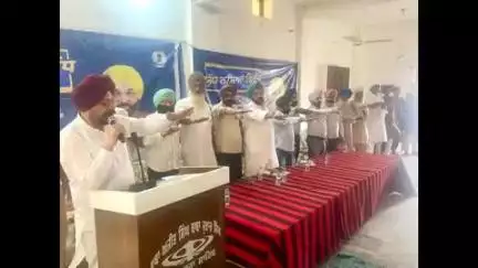 ਧੂਰੀ: ਧੂਰੀ ਵਿਖੇ ਨਸ਼ਾ ਮੁਕਤੀ ਯਾਤਰਾ ਦਾ ਹੋਇਆ ਆਗਾਜ਼ ਉਦਯੋਗ ਨਿਯਮ ਦੇ ਚੇਅਰਮੈਨ ਦਲਵੀਰ ਢਿੱਲੋ ਦੇ ਅਗਵਾਈ ਵਿੱਚ ਕੀਤਾ ਗਿਆ ਅਗਾਜ