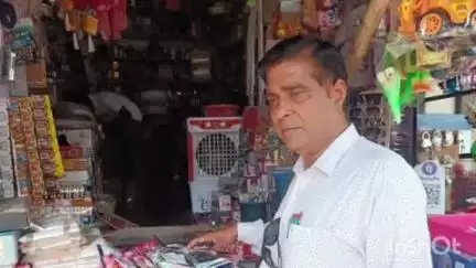 सरमथुरा: मथुरा में नगर पालिका ने पॉलिथीन के खिलाफ की कार्रवाई