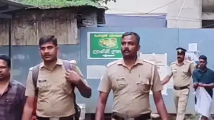 മുകുന്ദപുരം: കൂരിക്കുഴിയിൽ വെളിച്ചപ്പാടിനെ കൊലപ്പെടുത്തിയ കേസിലെ പ്രതികൾക്ക് ജീവപര്യന്തം കഠിന തടവ് ശിക്ഷ വിധിച്ചു