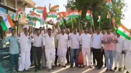 ડીસા: ઓપરેશન સિંદુરની સફળતા બાદ ડીસા તાલુકાના ઝેરડા ગામે તિરંગા યાત્રાનું આયોજન કરાયું દેશભક્તિ માહોલ છવાયો