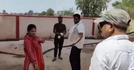 घाटीगांव: मुख्य अभियंता ने घाटीगांव विकासखंड में पेयजल वितरण व्यवस्था का जायजा लिया