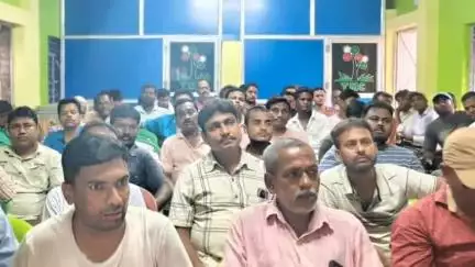 দাঁতন ২: বিধানসভা নির্বাচনকে কেন্দ্র করে সাবড়া তে সাংগঠনিক বৈঠক তৃণমূলের, উপস্থিত ব্লক সভাপতি