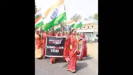 મોરવા હડફ: મોરવા હડફ ખાતે ધારાસભ્ય નિમિશાબેન સુથારની ઉપસ્થિતીમા સિંદૂર યાત્રા યોજાઈ